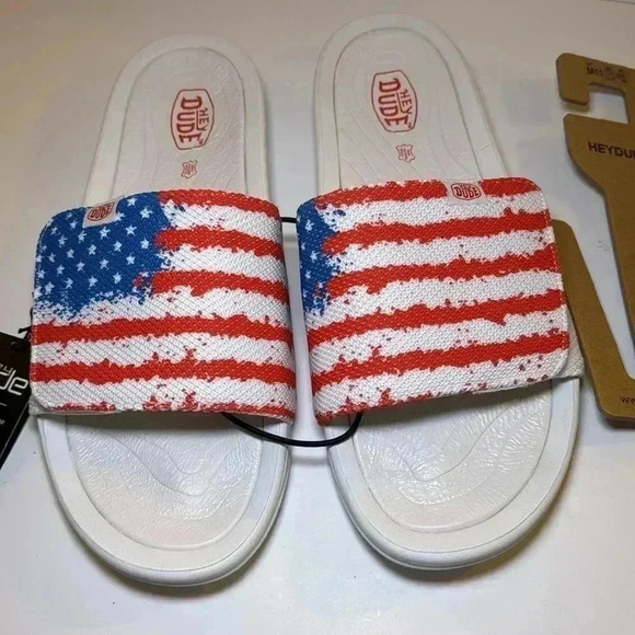 Hey Dude American flag flip flops size 11NWT - Picture 2 of 8